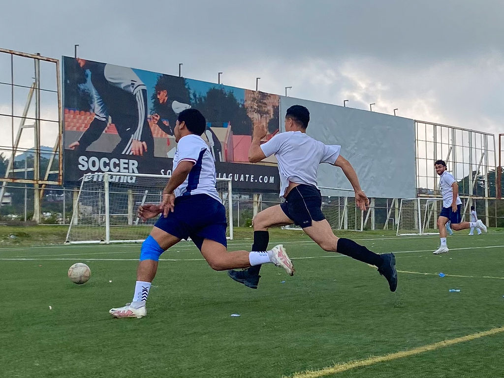 Foto Liga 3:16