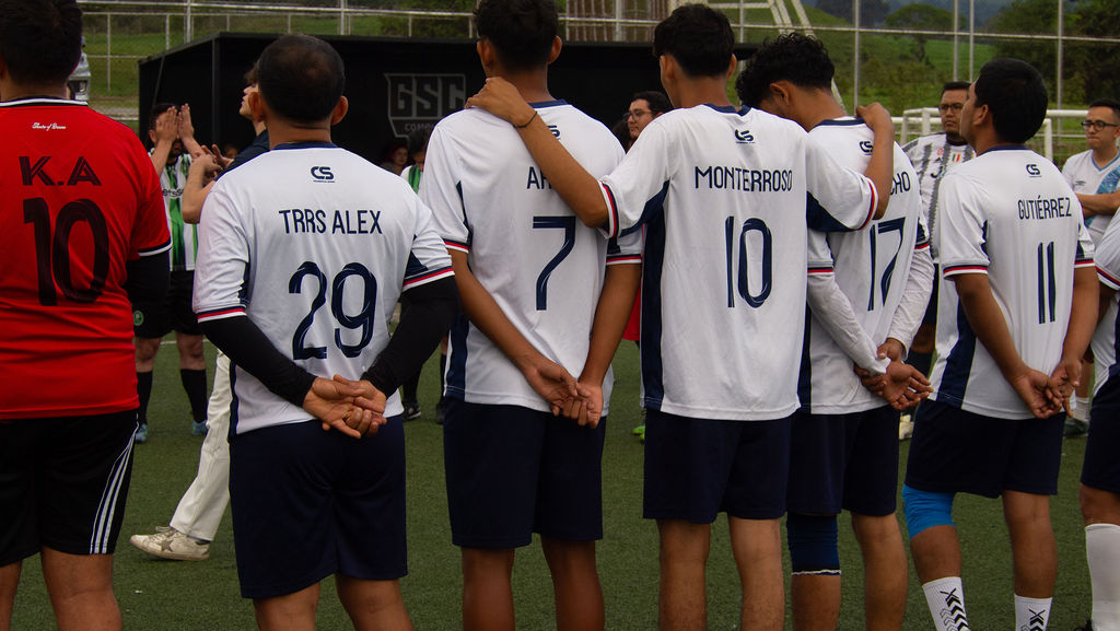Foto Liga 3:16